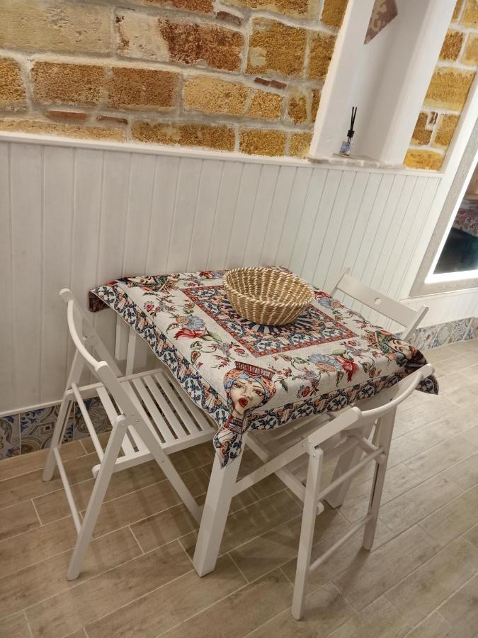 El Corazon Guest House Cefalu Exterior photo